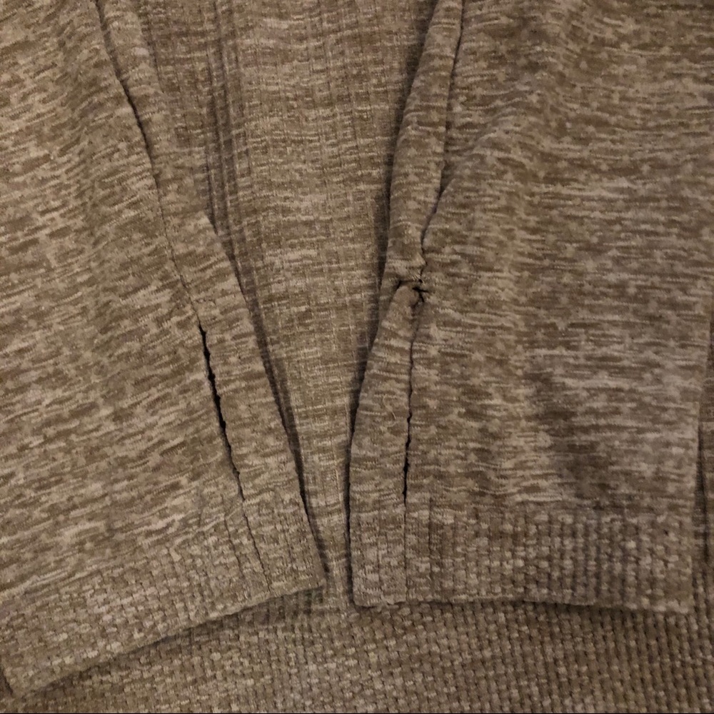 Balance Athletica - Purpose Hood Full size small - Picture 4 of 8